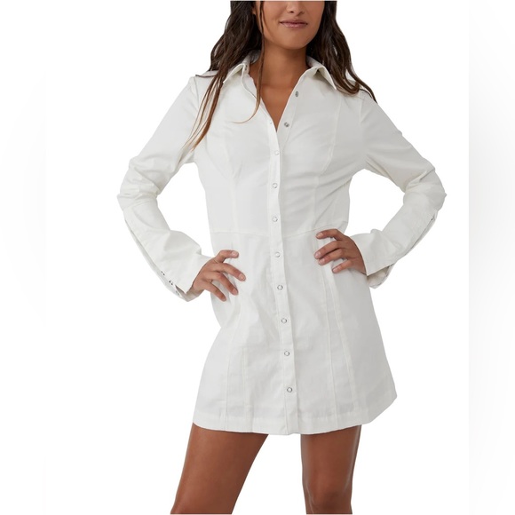 FREE PEOPLE Thea ivory shirt Minidress Size Medium - Picture 2 of 15